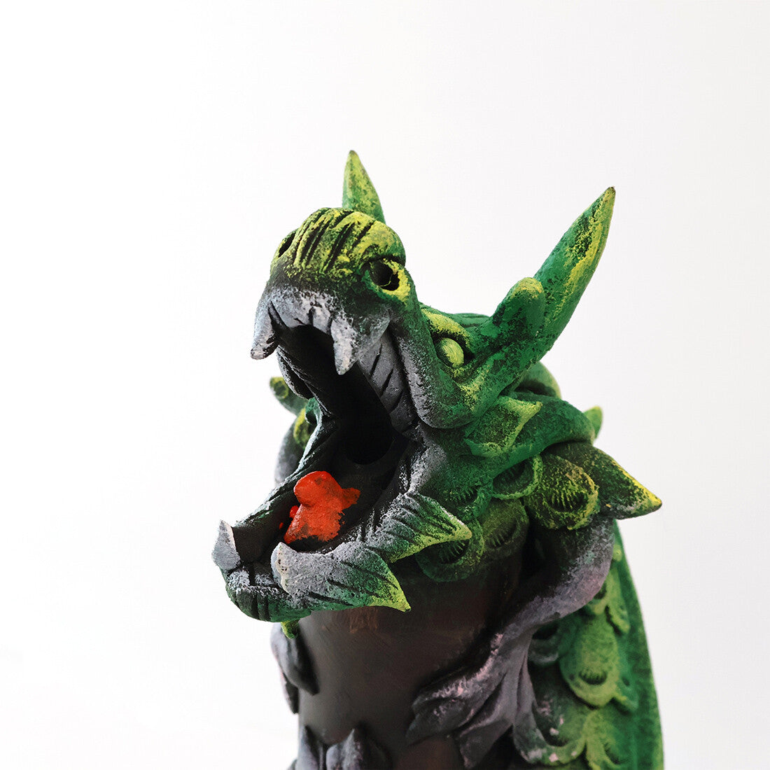 龍吐祥雲 — 泰國手作青龍盤柱立體兩用香爐